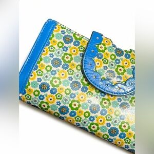 VERA BRADLEY Keeping Tabs Wallet English Meadow
